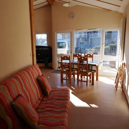 Les Du Val * Valprivas