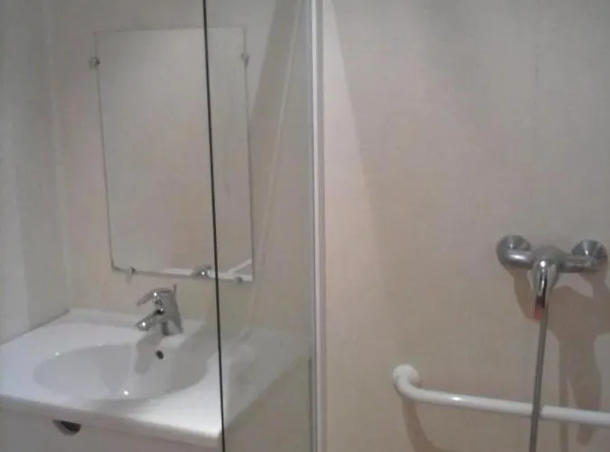 Les Du Val * Valprivas