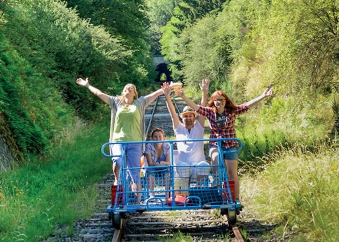 Les Du Val Valprivas